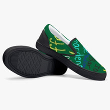 180. Classic Slip-On Shoes - White/Black