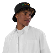 Universal bucket hat